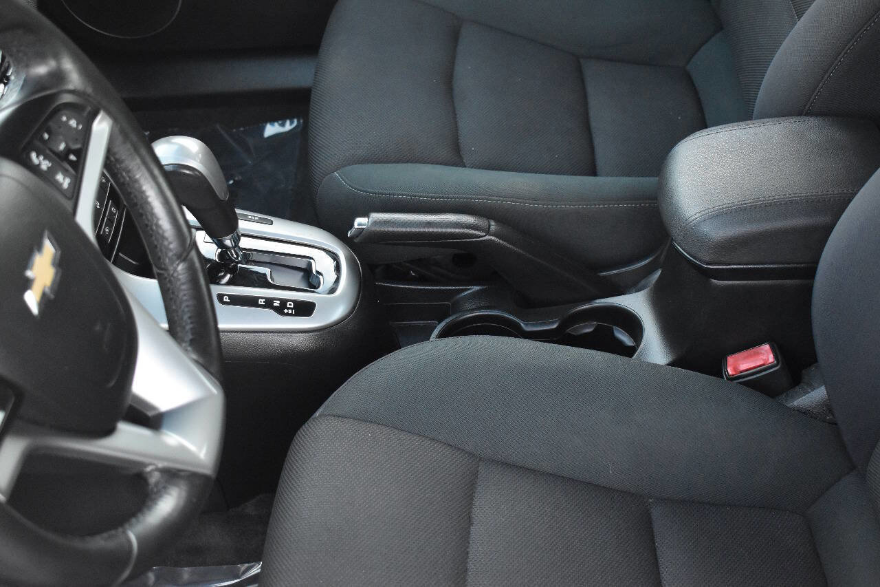 Used 2012 Chevrolet Cruze LT w/ RS Package image 26