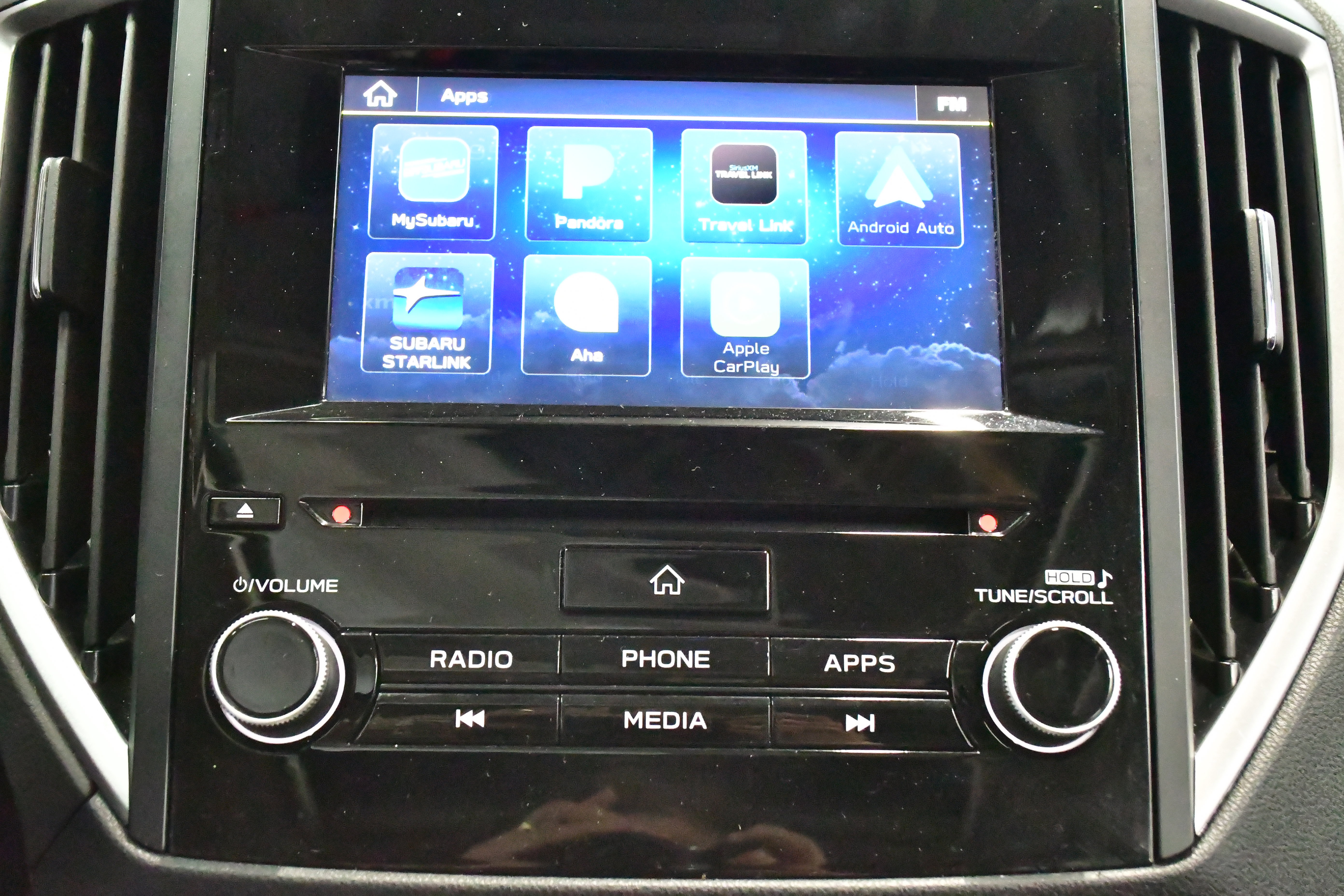 Used 2019 Subaru Forester Premium w/ All-Weather Package image 44