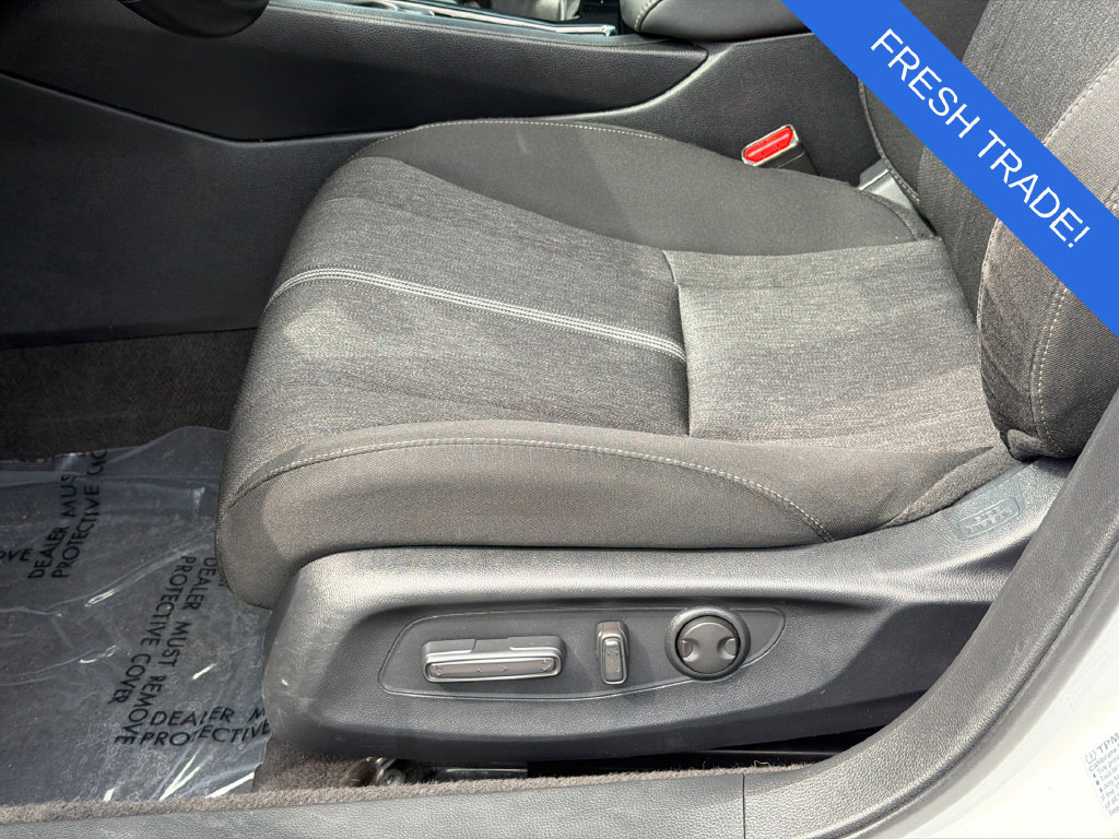 Used 2024 Honda Accord Sport image 9