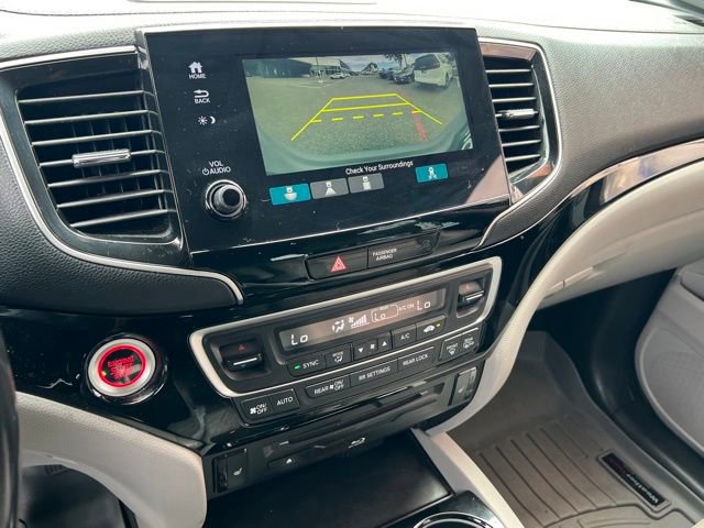 Used 2019 Honda Pilot Touring image 21