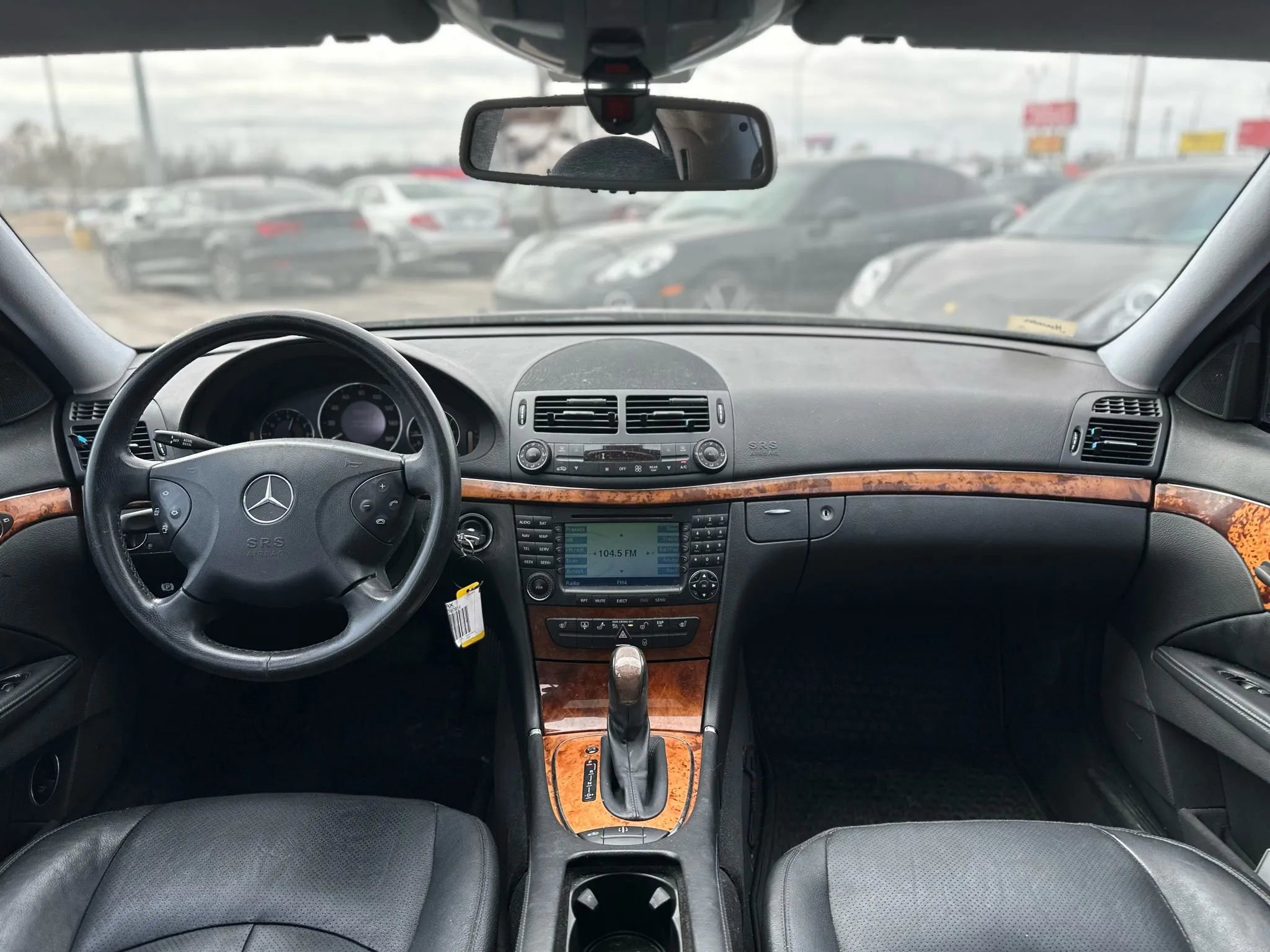 Used 2005 Mercedes-Benz E 500 Sedan image 12