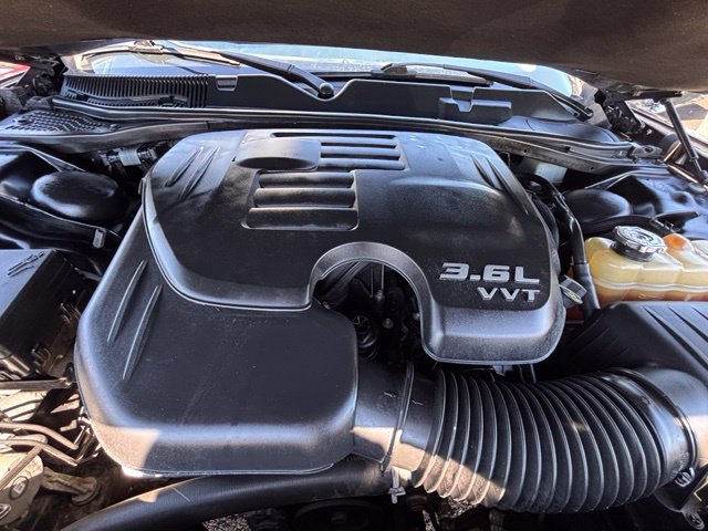Used 2019 Dodge Challenger SXT RWD image 35