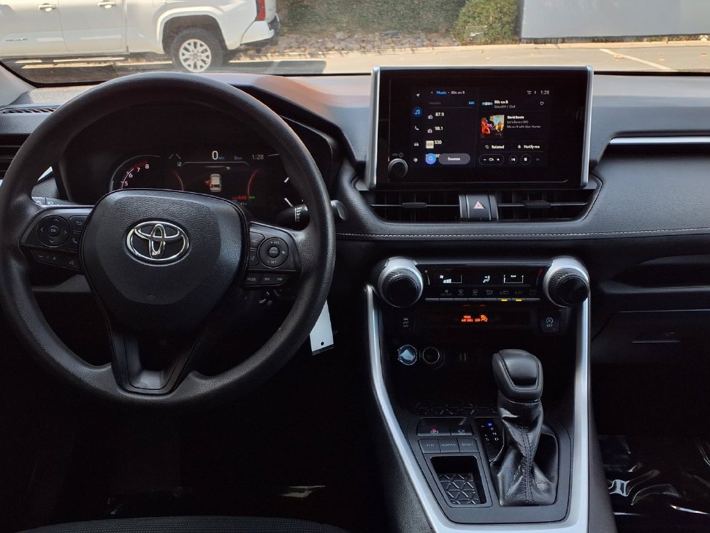 Certified 2024 Toyota RAV4 LE FWD image 25