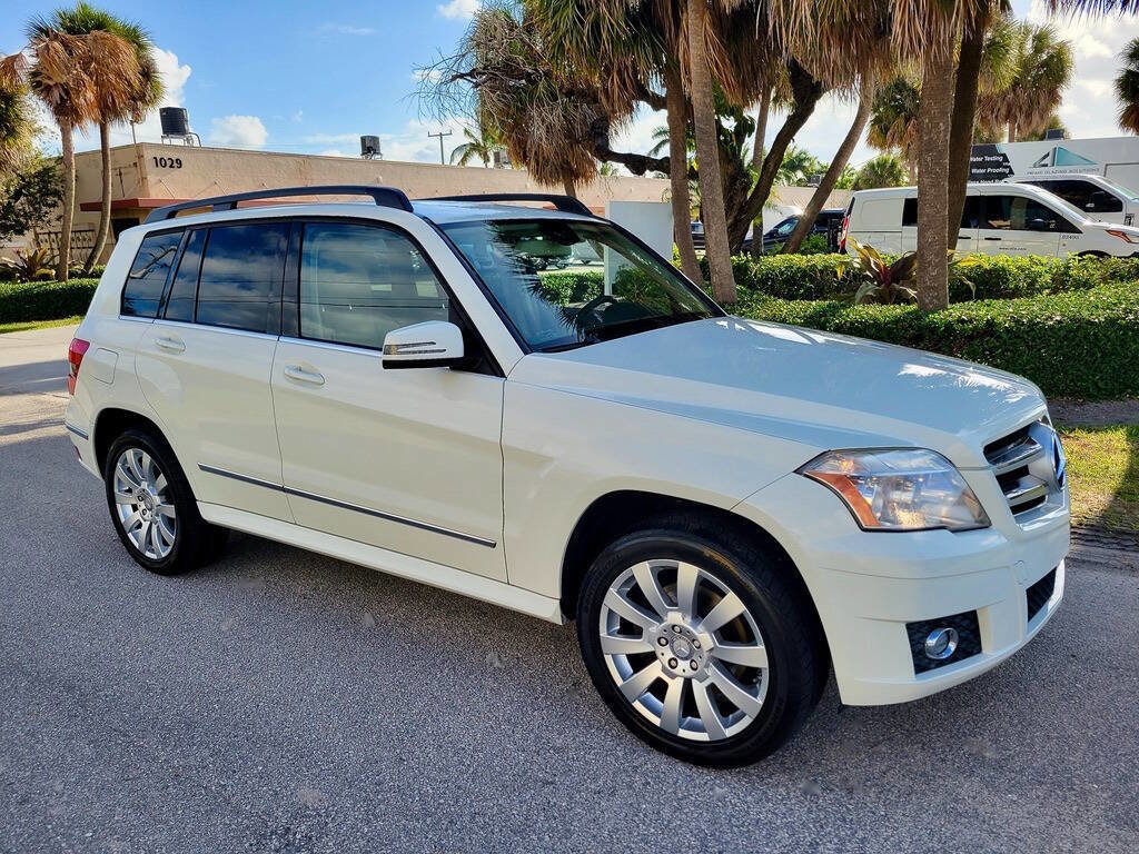 Used 2011 Mercedes-Benz GLK 350 2WD image 1