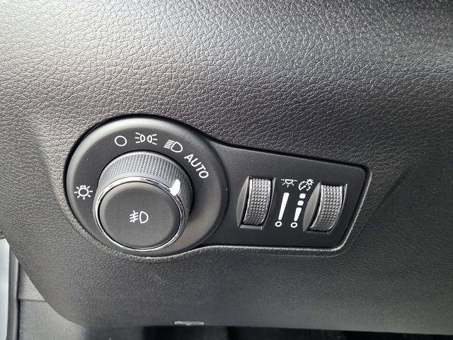 Used 2026 Jeep Compass Limited w/ Mopar All Weather Package AWD/4WD image 10