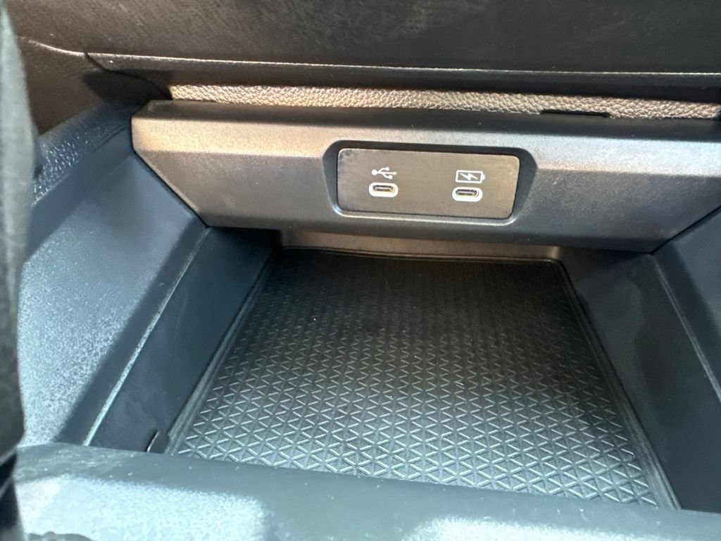 Certified 2023 Honda Accord EX image 32