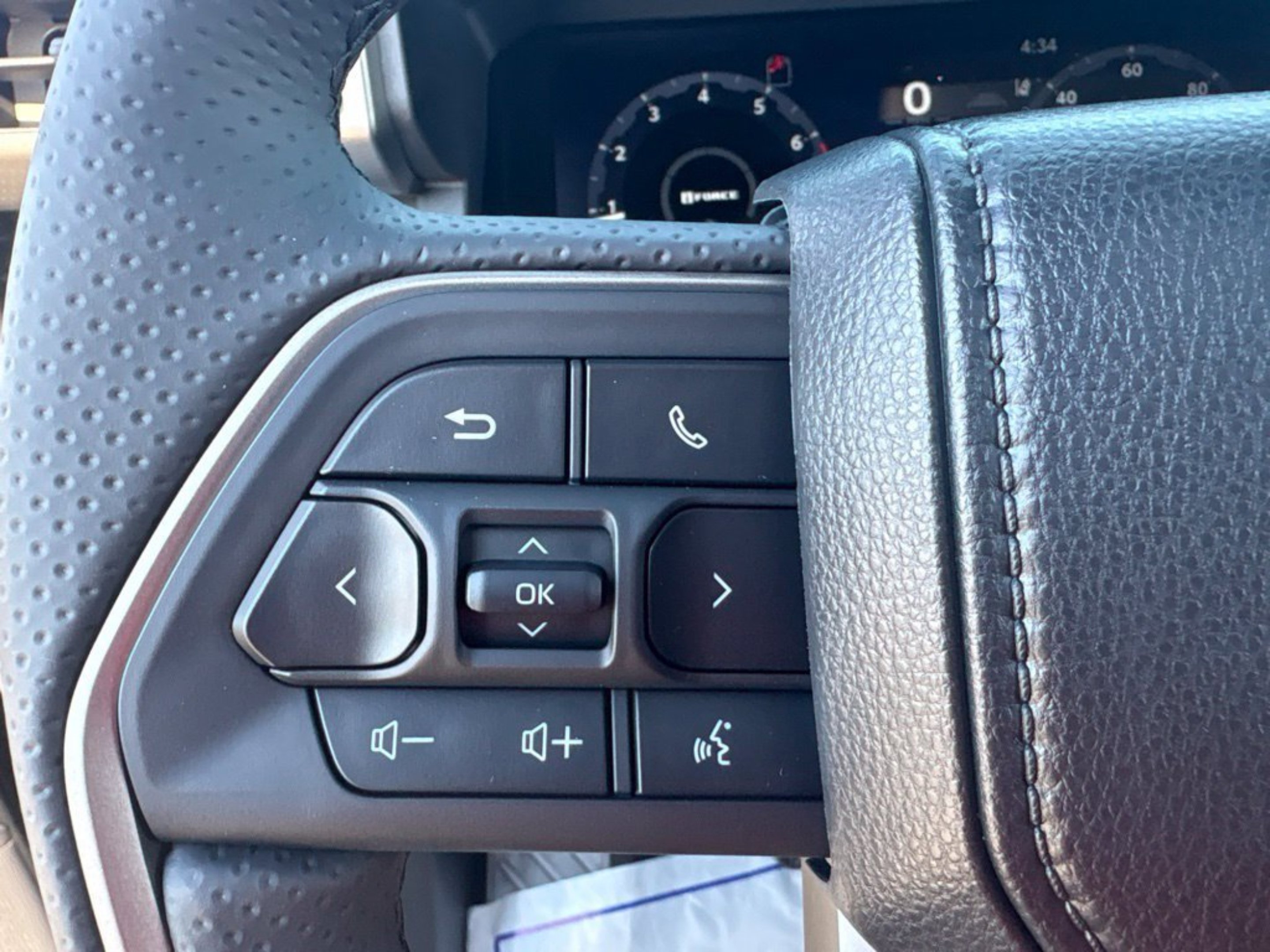 New 2026 Toyota 4Runner Limited AWD/4WD image 7