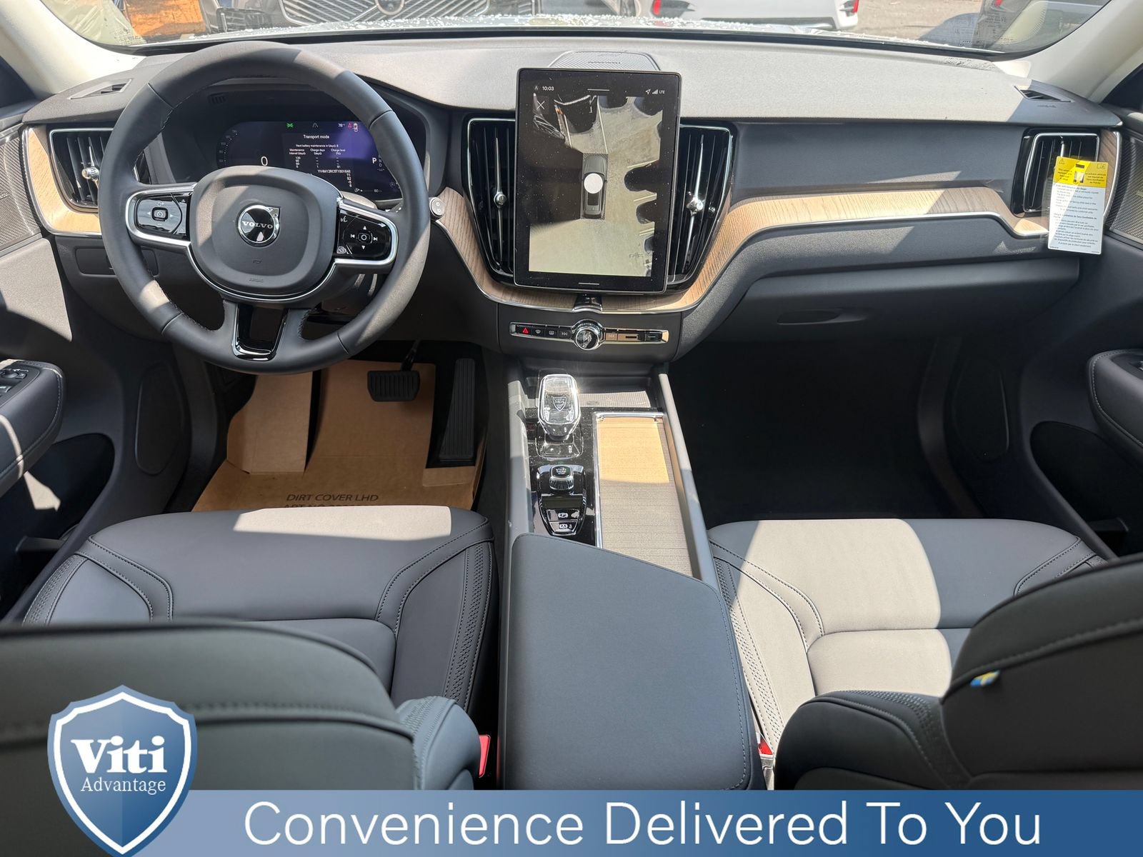 New 2026 Volvo XC60 B5 Plus w/ Protection Package Premier AWD/4WD image 2