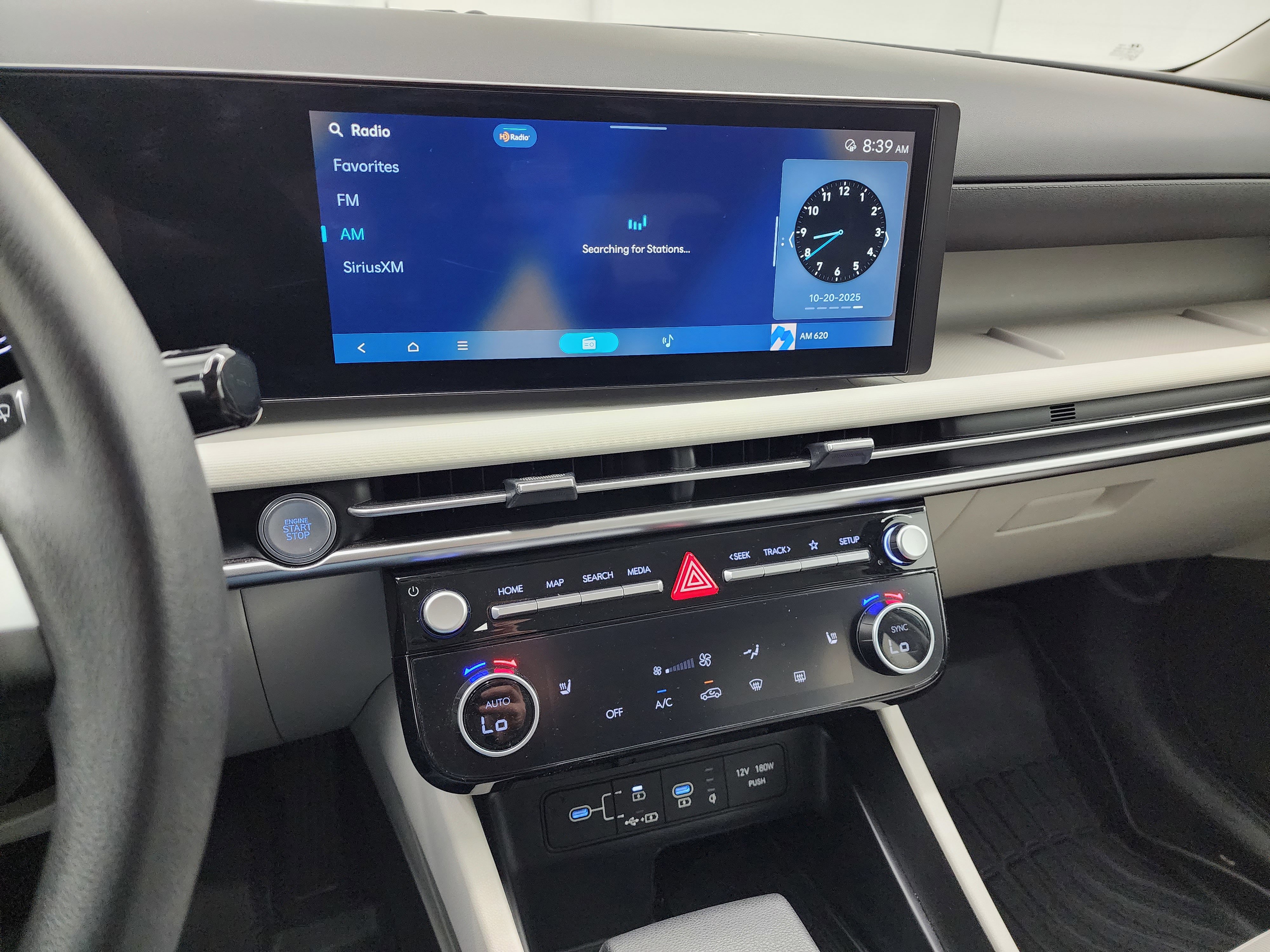 Used 2025 Hyundai Tucson SEL image 11