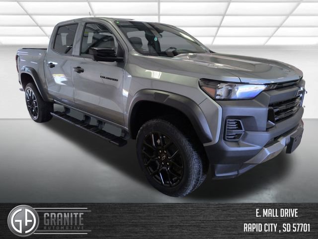 Used 2024 Chevrolet Colorado Trail Boss w/ LPO, Dark Essentials Package AWD/4WD image 7