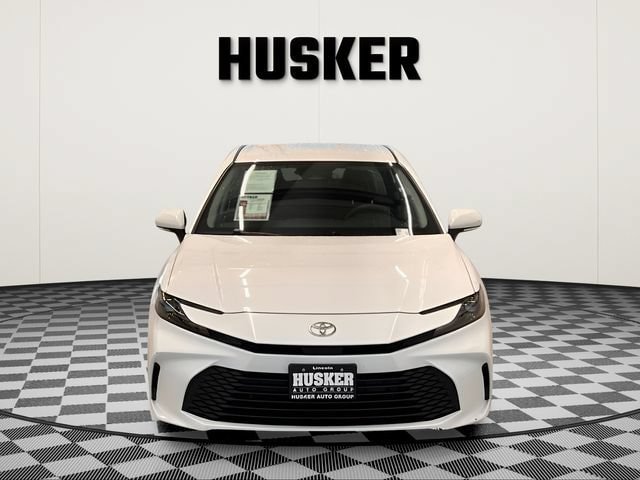 Used 2025 Toyota Camry LE FWD image 21