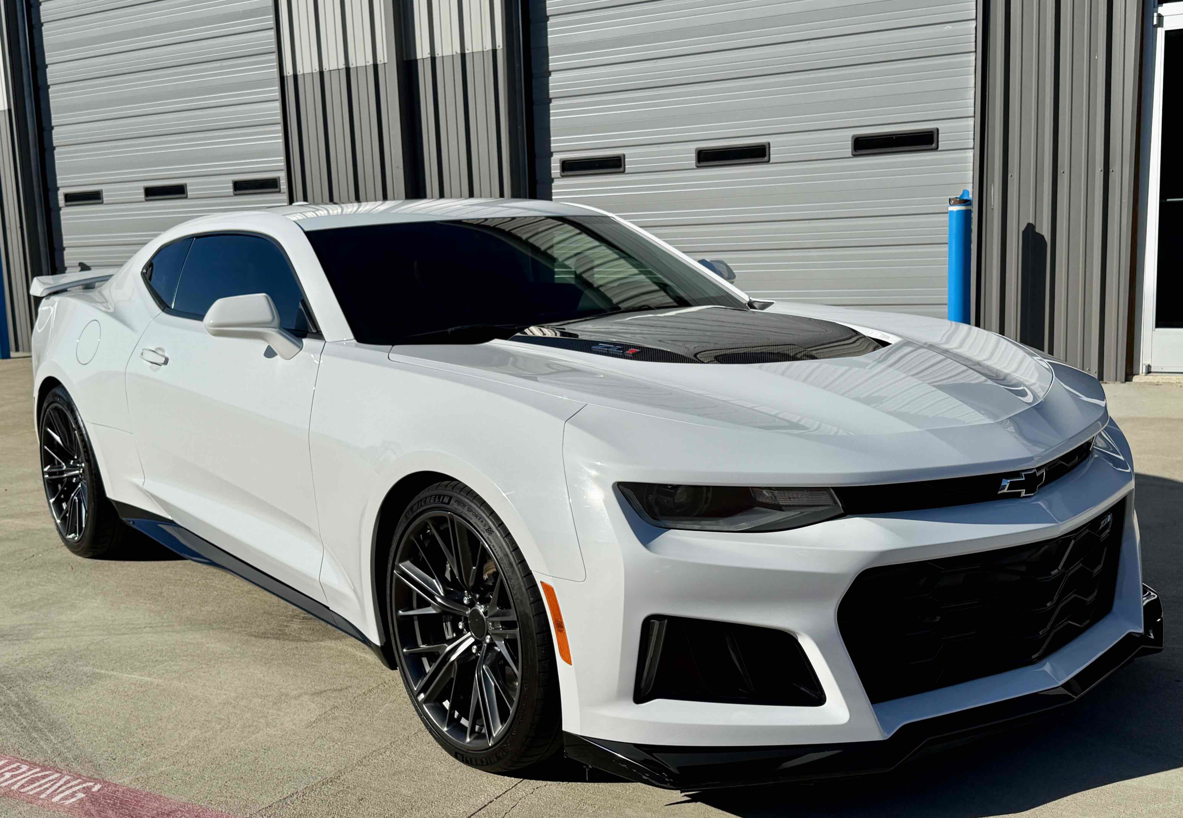 Used 2018 Chevrolet Camaro ZL1 image 24