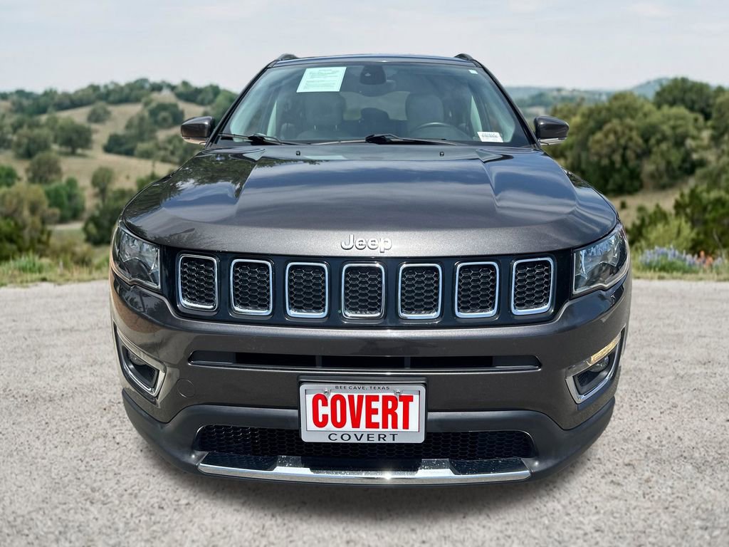 Used 2018 Jeep Compass Limited w/ Navigation Group FWD image 2