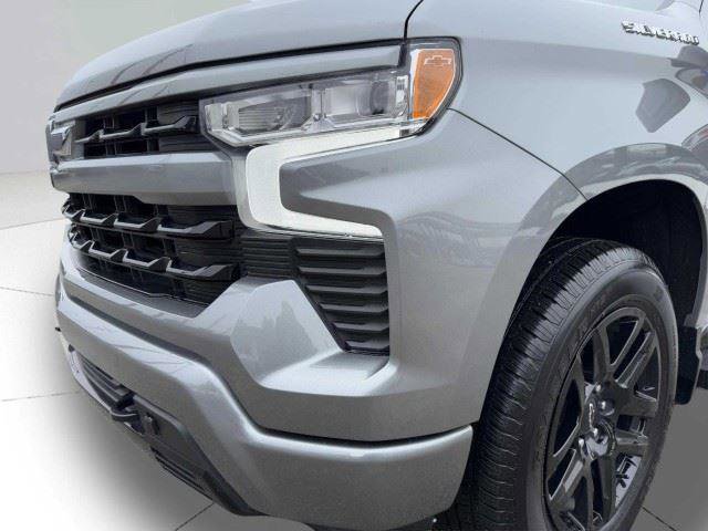 Used 2023 Chevrolet Silverado 1500 RST RWD image 13