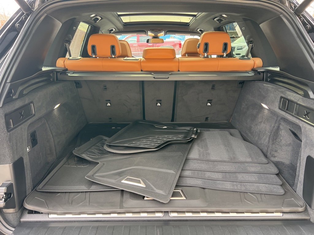 Used 2023 BMW X5 xDrive45e w/ Climate Comfort Package image 28