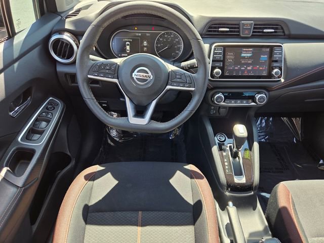 Used 2022 Nissan Versa SR image 23
