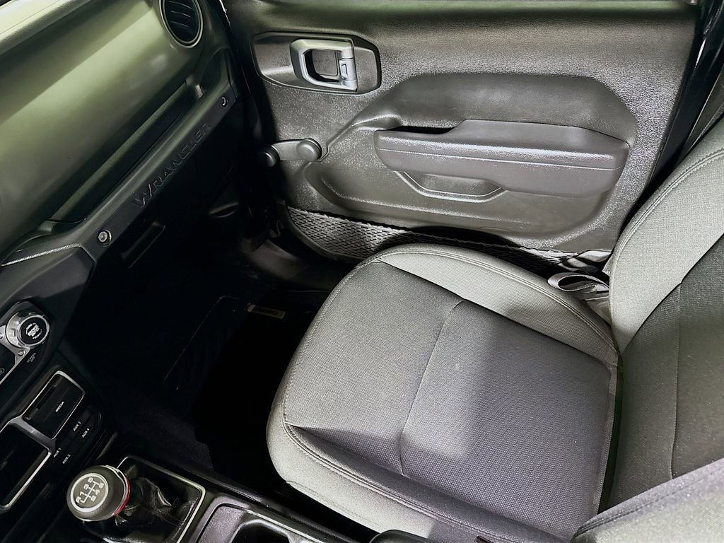 Used 2023 Jeep Wrangler Sport image 19