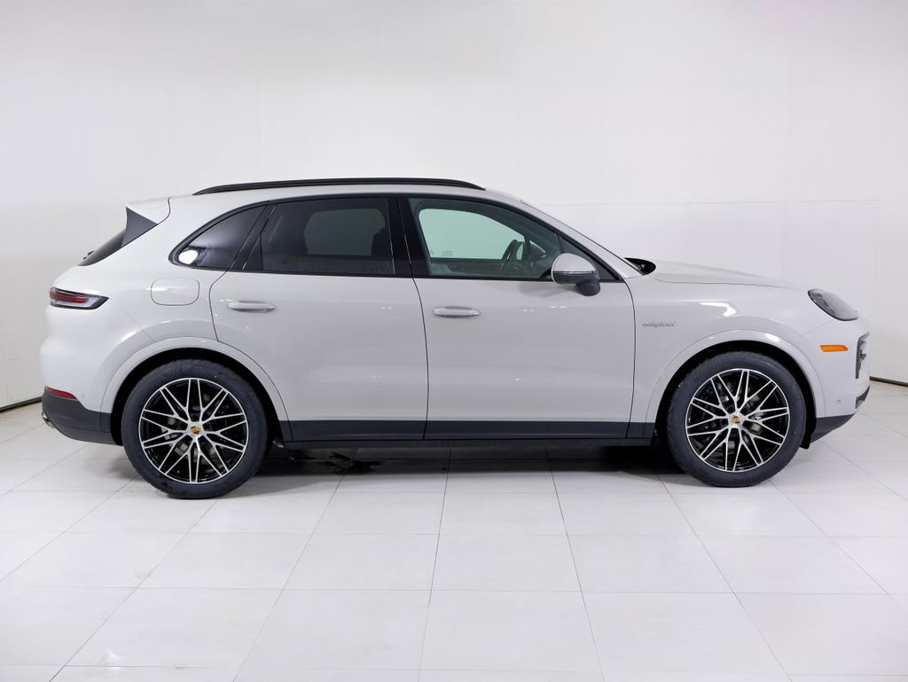 New 2026 Porsche Cayenne E-Hybrid image 38