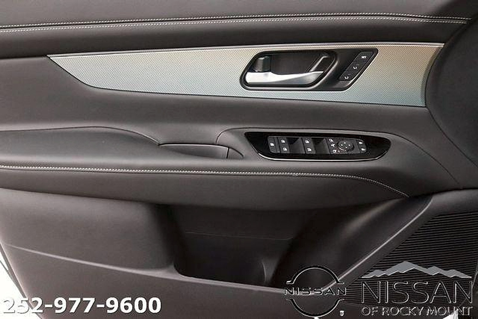 New 2026 Nissan Murano Platinum w/ Cargo Package AWD/4WD image 10