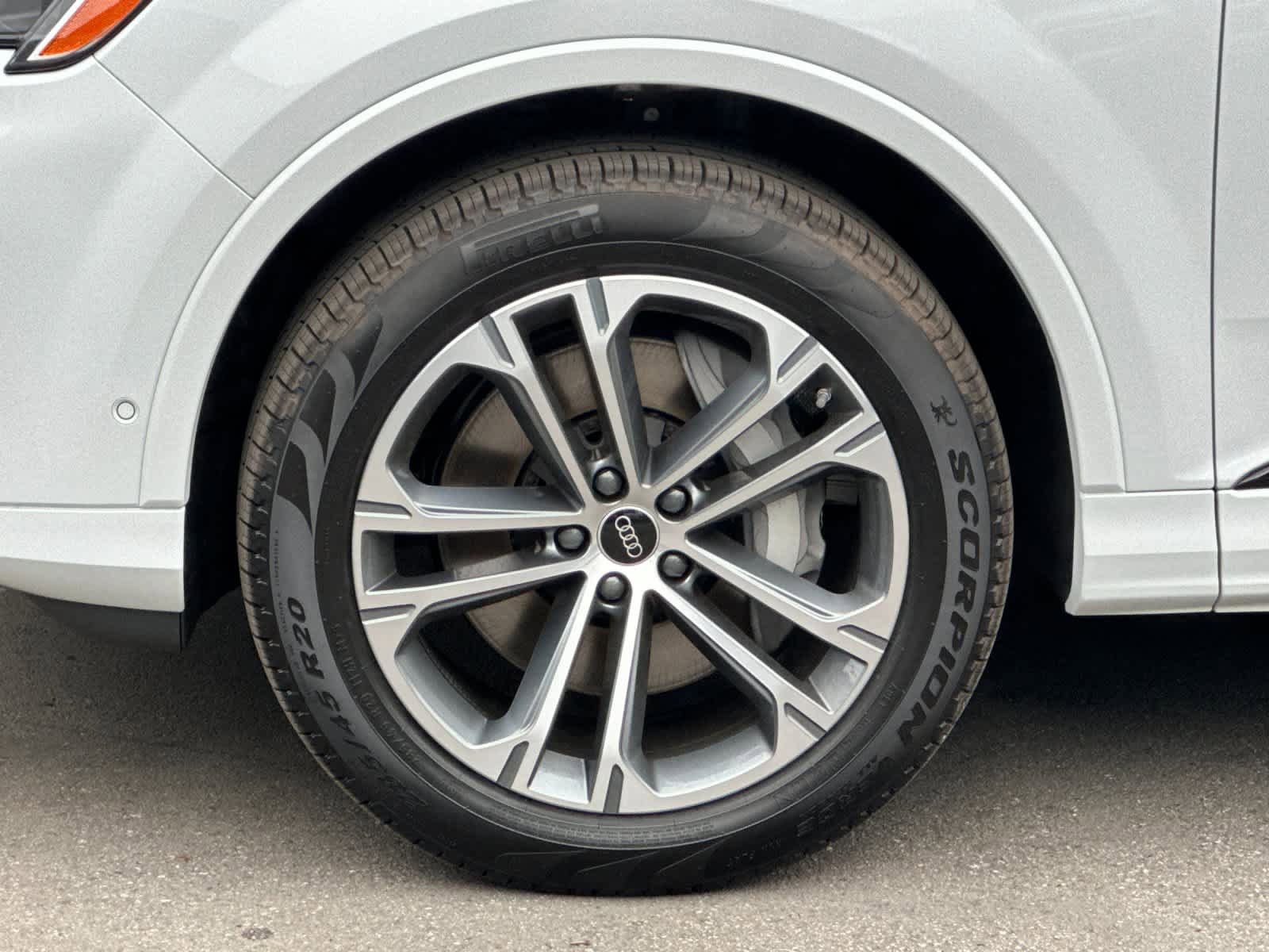 New 2026 Audi Q7 2.0T Premium AWD/4WD image 10