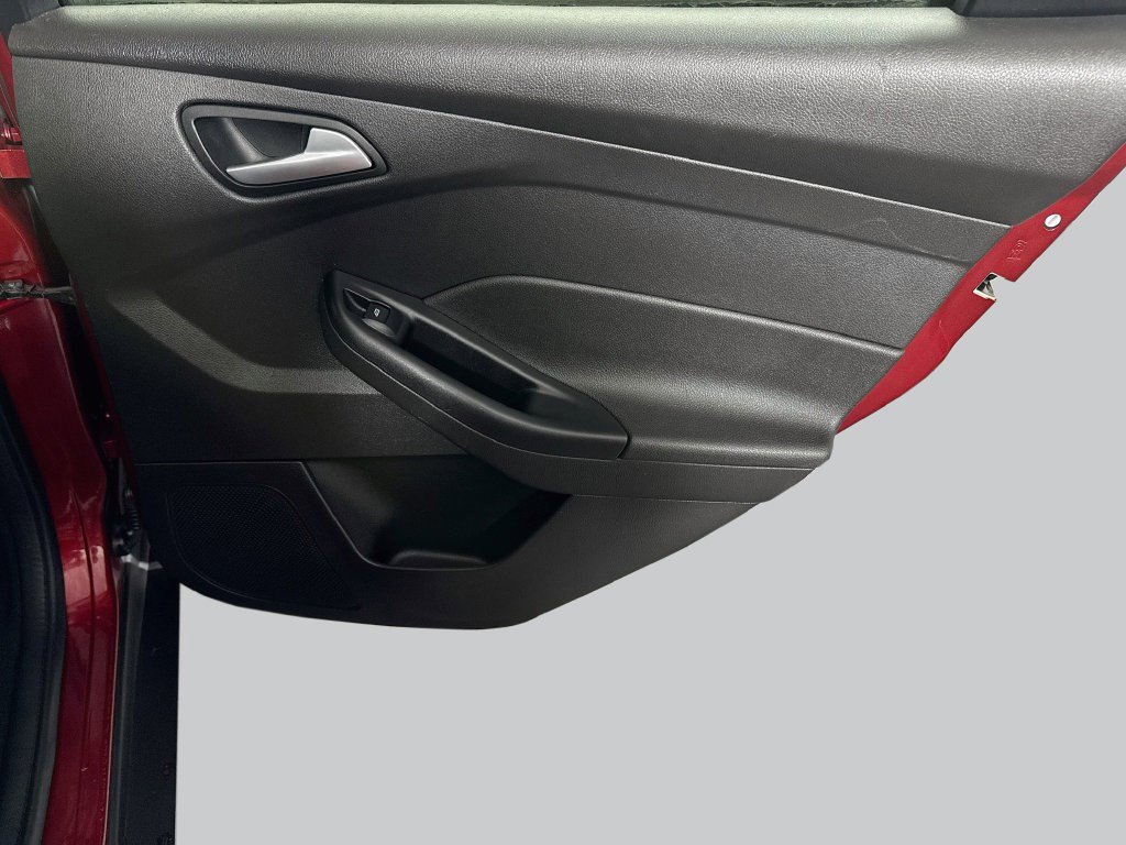 Used 2017 Ford Focus SE FWD image 26