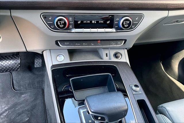 Used 2022 Audi Q5 2.0T Prestige w/ Prestige Package image 26