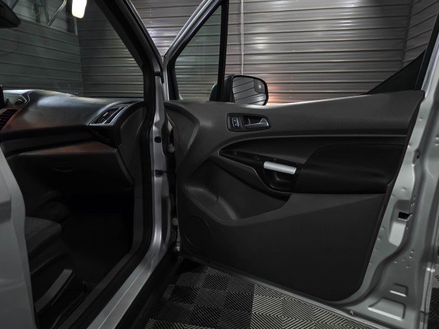 Used 2019 Ford Transit Connect XLT FWD image 29
