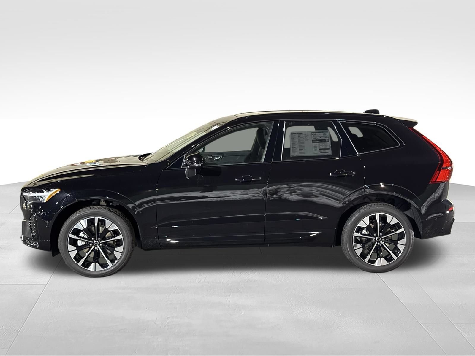 New 2026 Volvo XC60 B5 Plus w/ Protection Package Premier AWD/4WD image 3