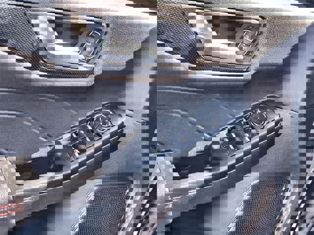 Used 2025 Ford Escape ST-Line w/ Equipment Group 301A image 30