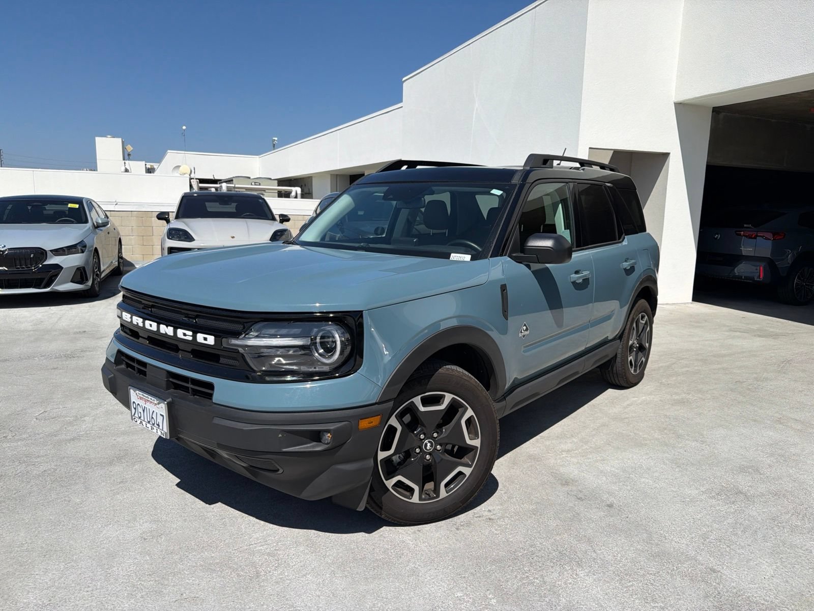 Used 2023 Ford Bronco Sport Outer Banks w/ Tech Package AWD/4WD image 3