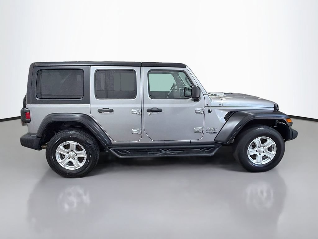 Used 2021 Jeep Wrangler Unlimited Sport AWD/4WD image 10