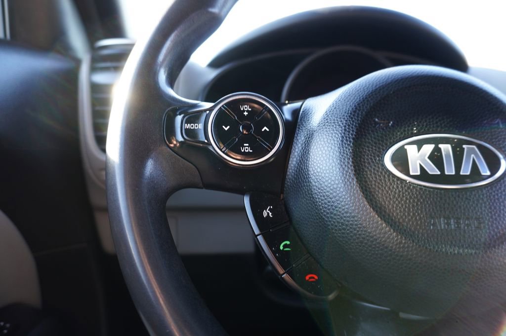 Used 2019 Kia Soul image 19