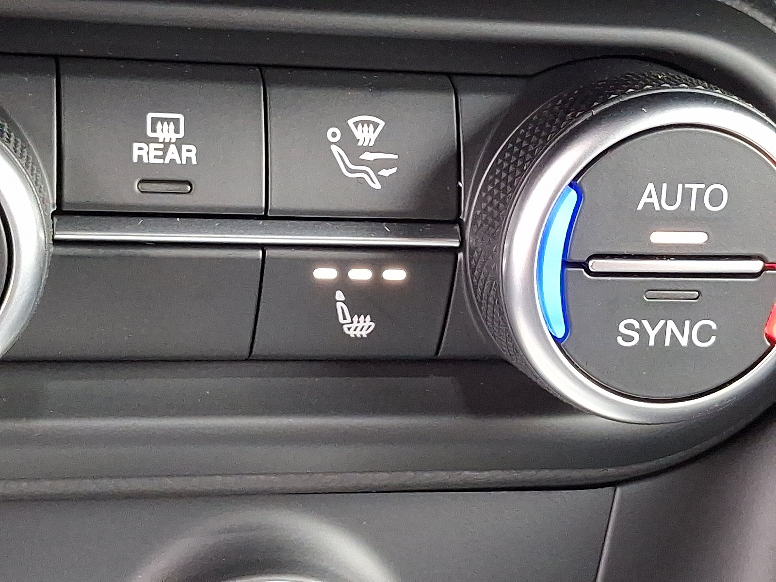 New 2025 Alfa Romeo Stelvio Sprint w/ Convenience Package image 19