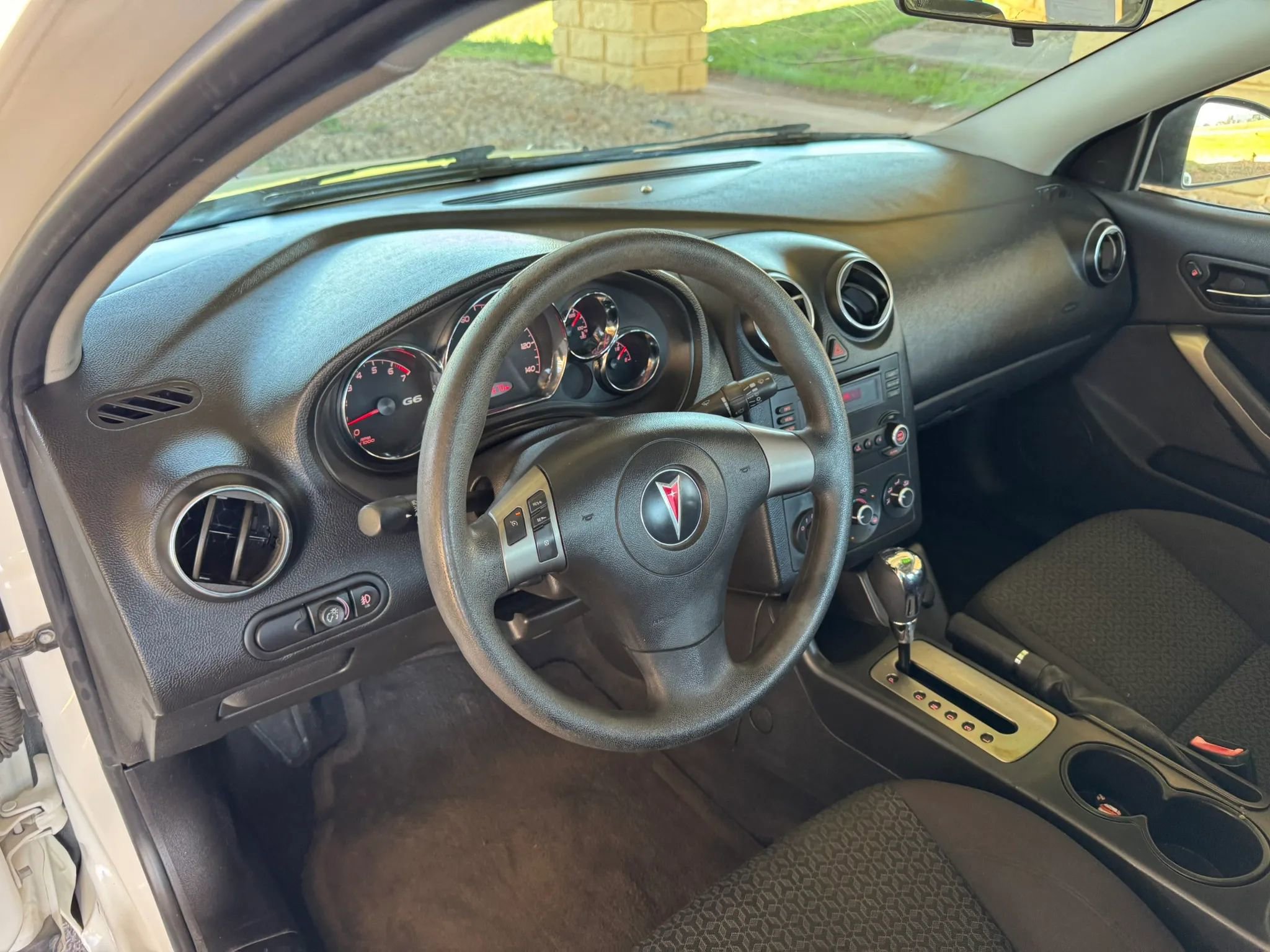 Used 2007 Pontiac G6 Sedan 4D w/ Sport Package FWD image 10