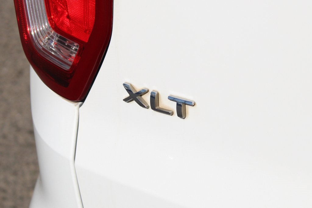 Used 2019 Ford Explorer XLT w/ Equipment Group 201A image 44