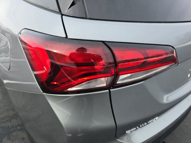Used 2024 Chevrolet Equinox LT image 34