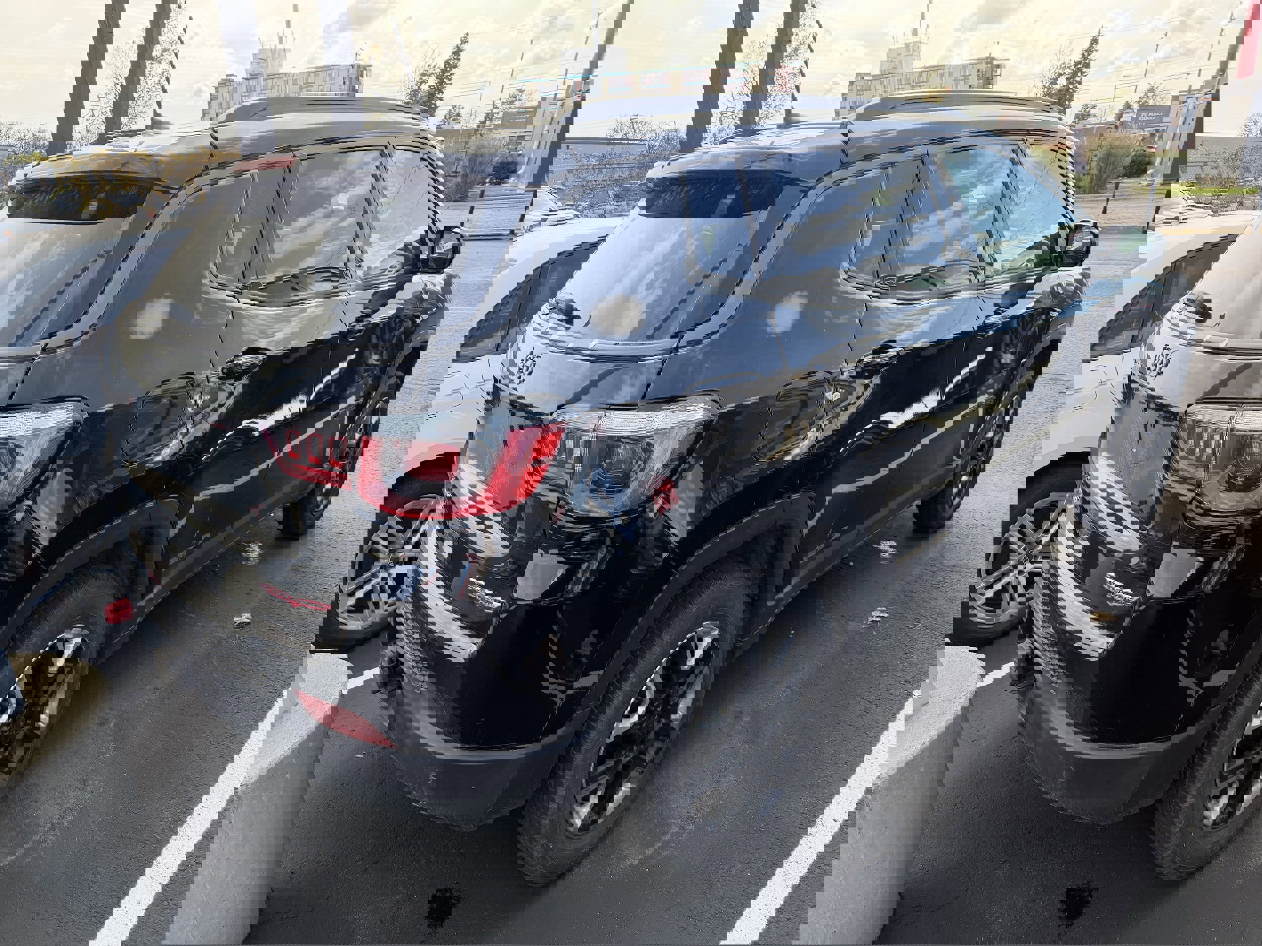 Used 2018 Jeep Compass Trailhawk w/ Trailer Tow Group image 3