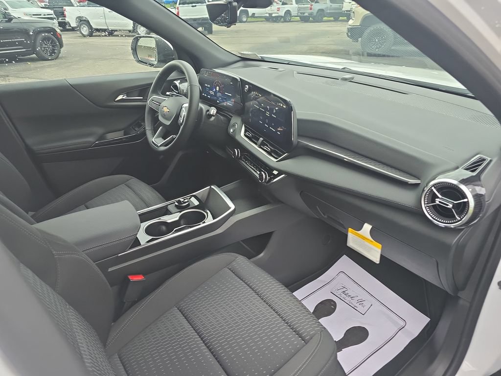 New 2026 Chevrolet Equinox LT w/ Safety and Technology Package AWD/4WD image 21