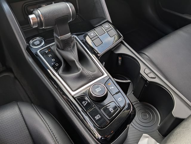 Used 2024 Kia Sportage EX FWD image 26