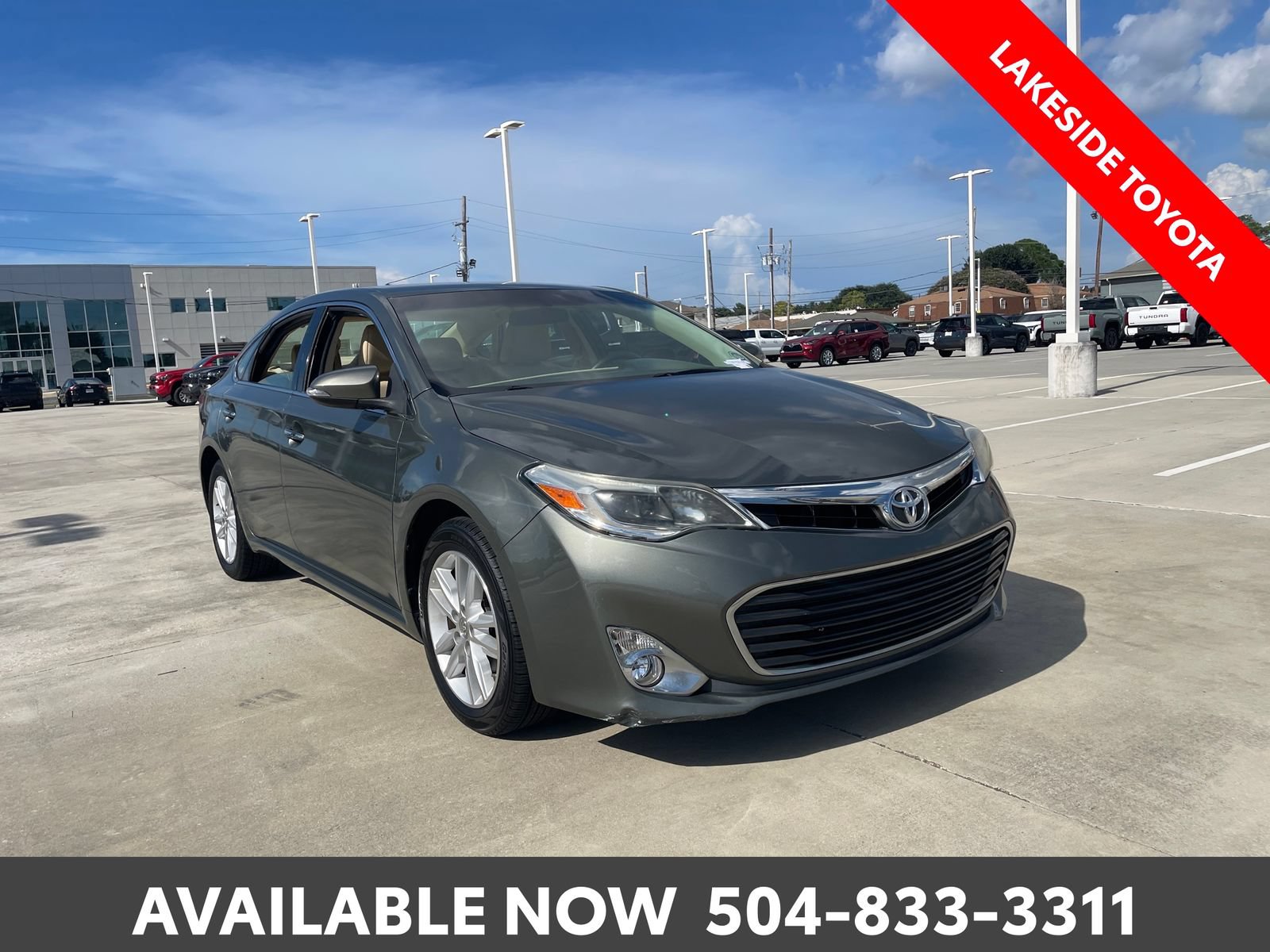 Used 2014 Toyota Avalon XLE FWD image 7