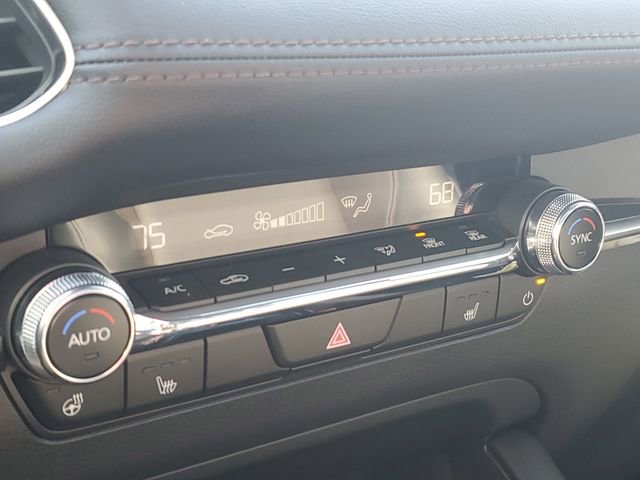 New 2026 MAZDA MAZDA3 Hatchback w/Premium Plus Pkg image 17