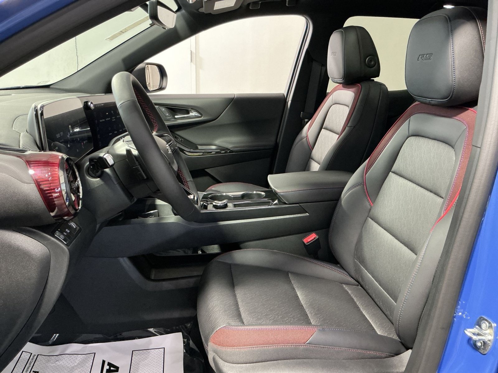 New 2026 Chevrolet Equinox RS w/ Safety and Technology Package FWD image 14