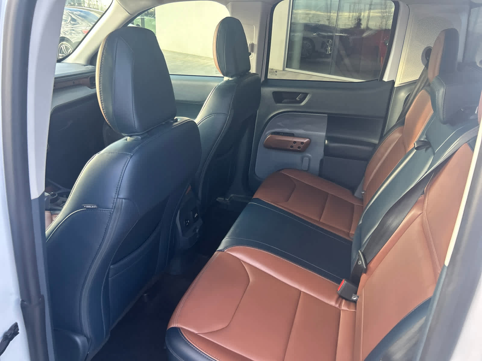 Used 2022 Ford Maverick Lariat w/ Equipment Group 500A Standard image 18