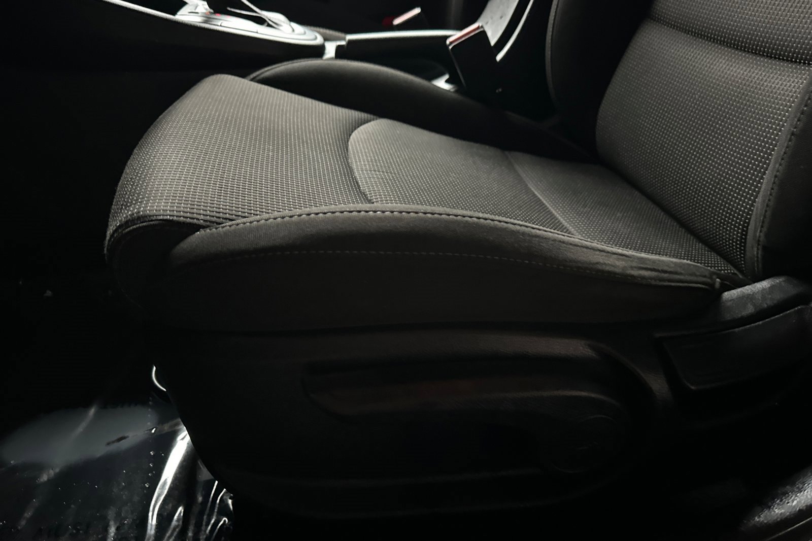 Used 2020 Kia Forte LXS image 13