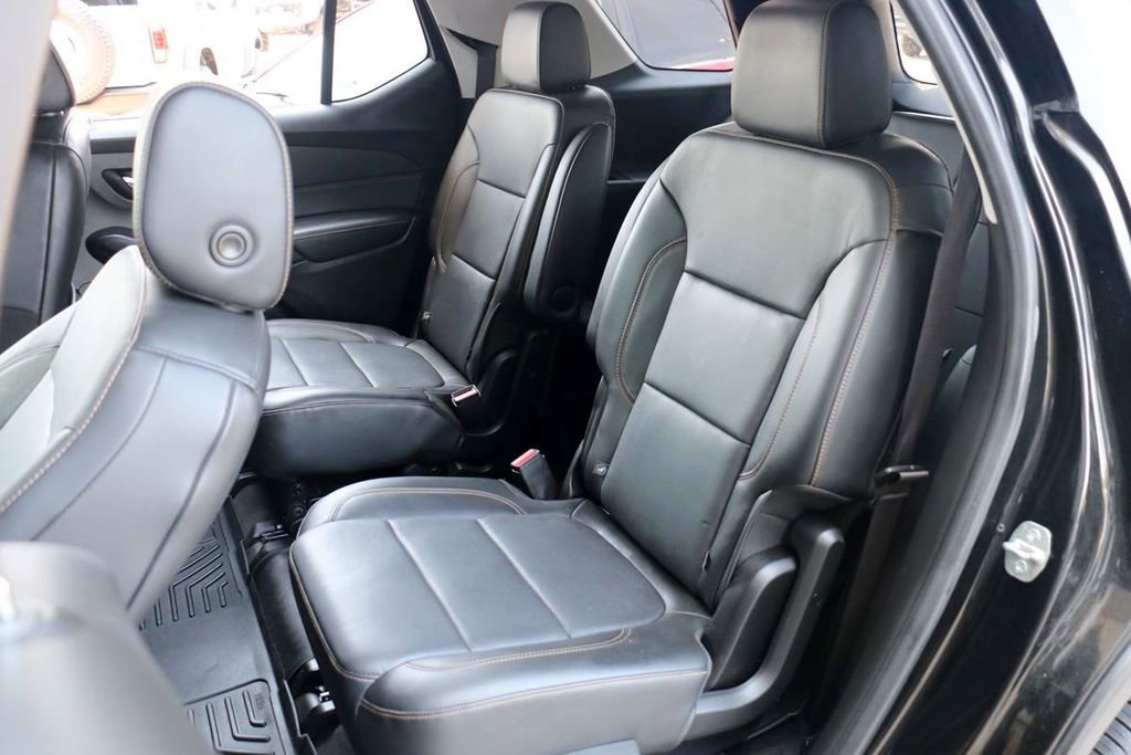 Used 2019 Chevrolet Traverse RS FWD image 19