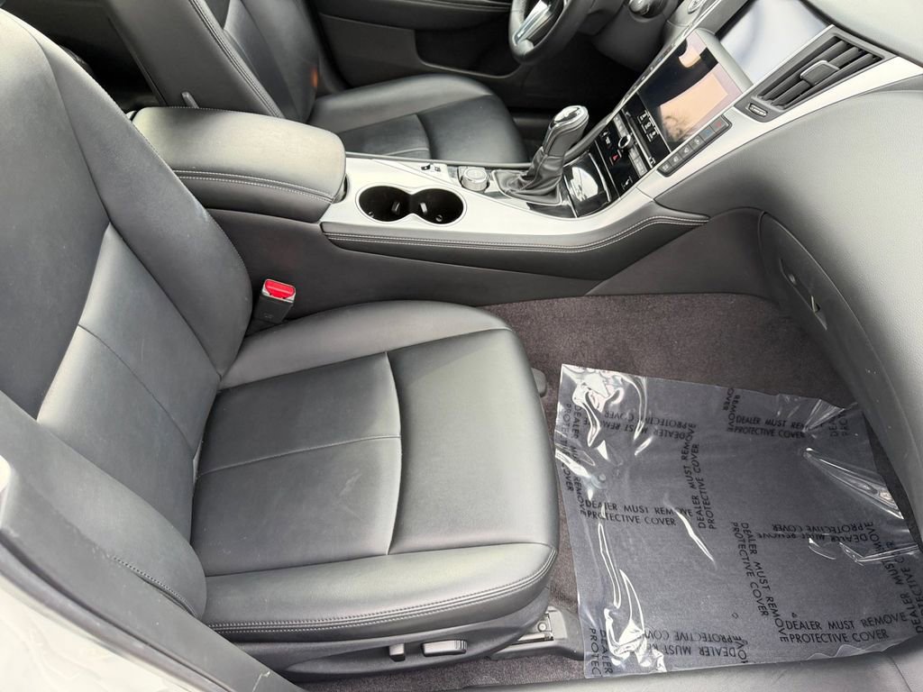 Used 2021 INFINITI Q50 Luxe w/ Cargo Package image 28