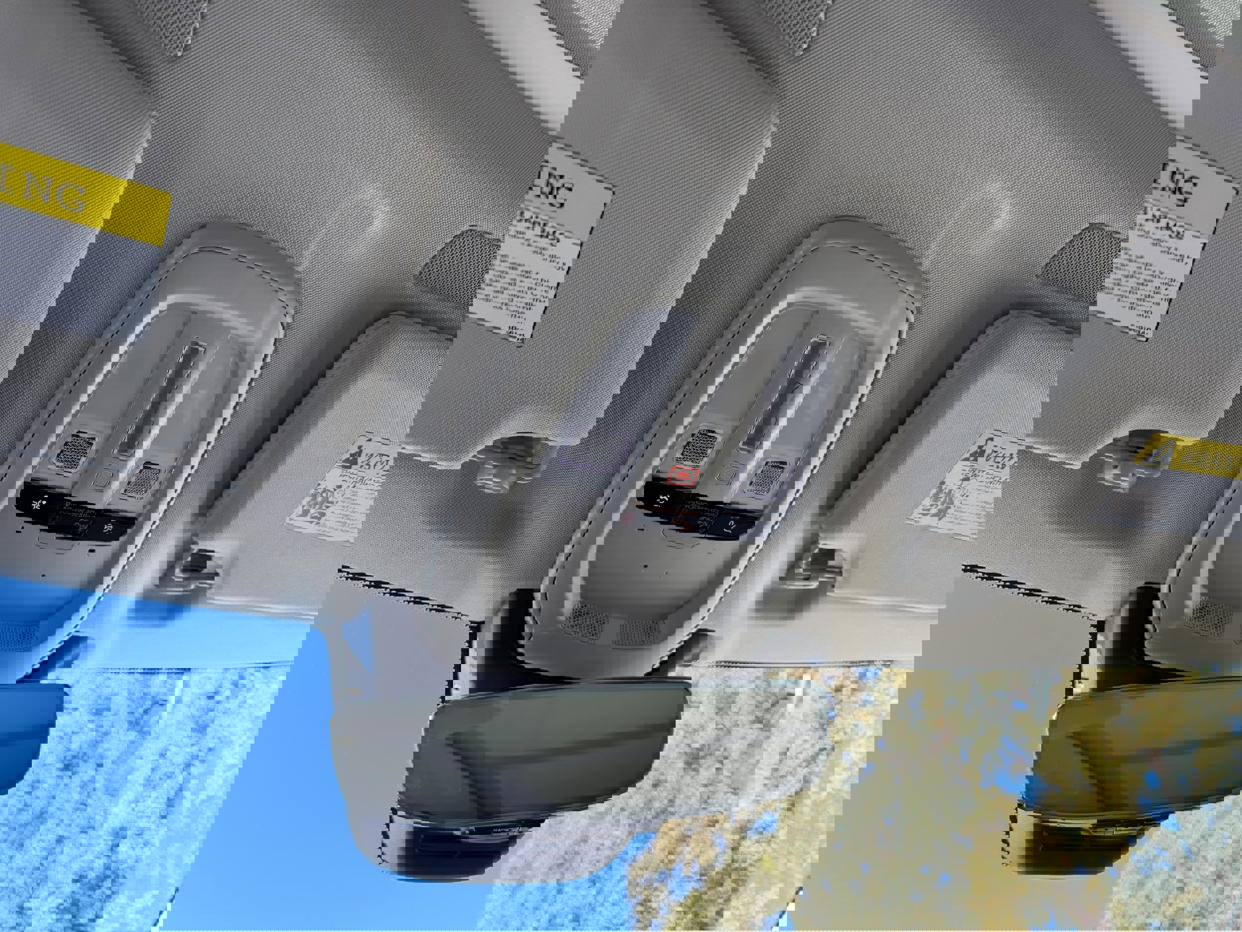 New 2026 Volvo XC90 B6 Plus w/ Protection Package Premier image 17