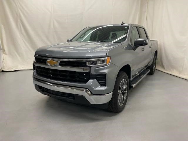 Certified 2024 Chevrolet Silverado 1500 LT AWD/4WD image 2