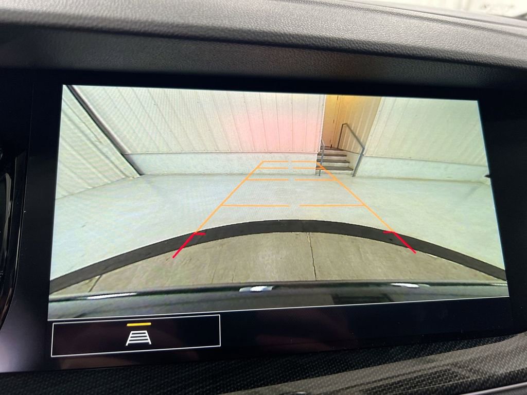 Used 2023 Buick Envision Essence w/ Sport Touring Package image 14