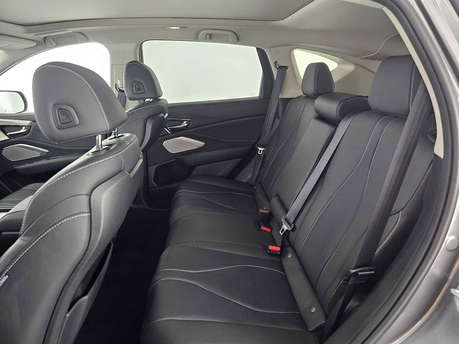 Used 2022 Acura RDX AWD w/ Technology Package image 16